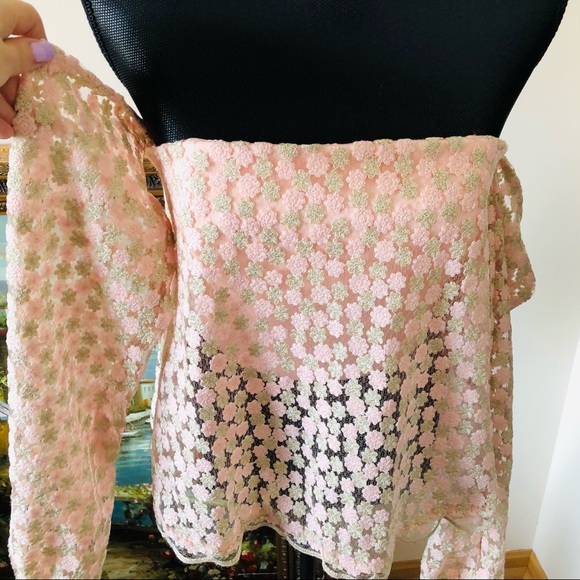 ALBERTO MAKALI Pink Gold Flowers Shoulder Off Sleeve Top - Picture 7 of 14